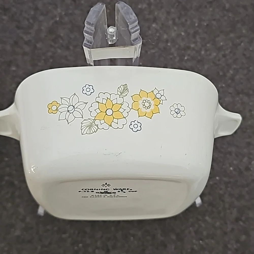 Vintage Corning Ware P-14-B / P-43-B / P-140-B